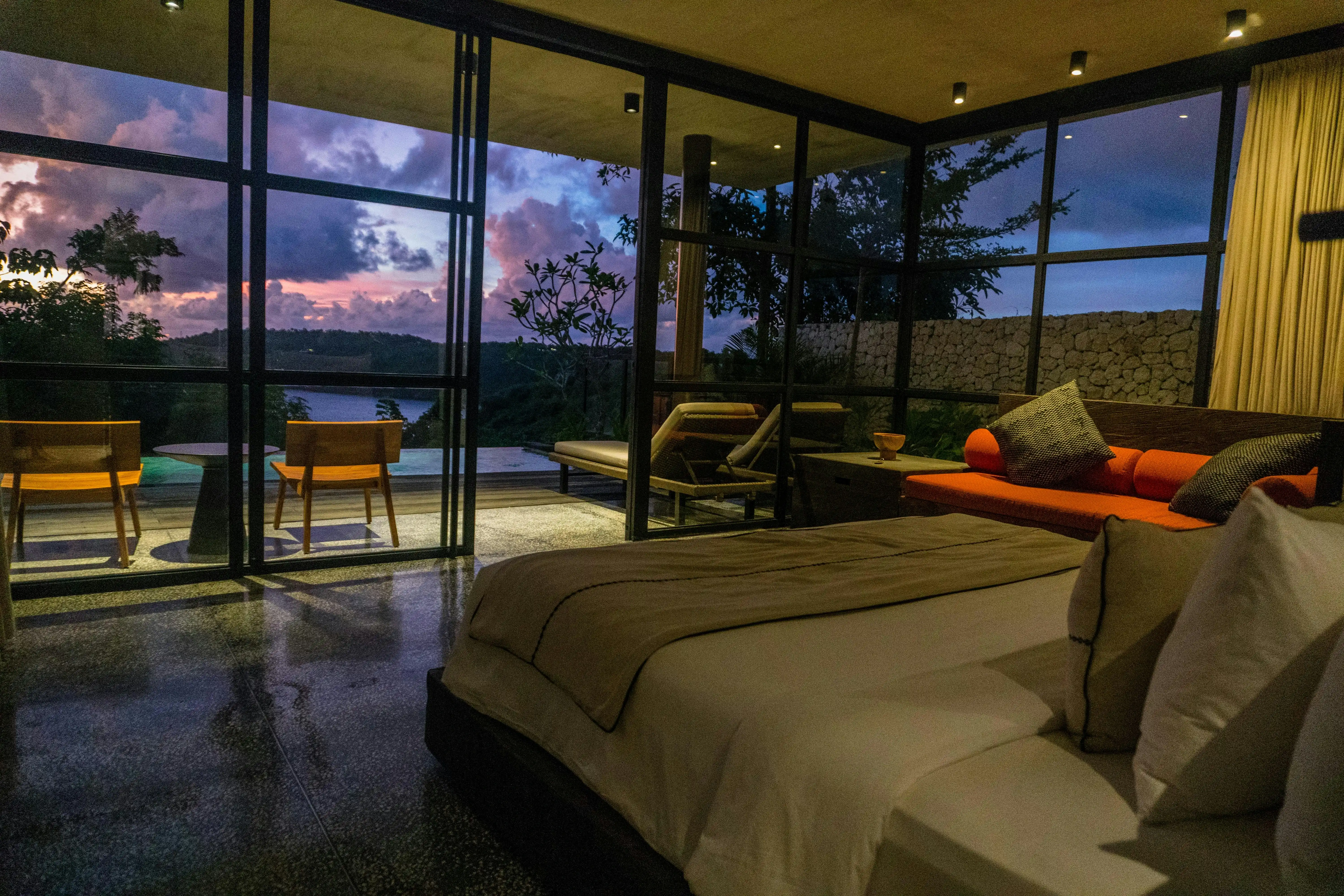 Honeymoon package taxi service